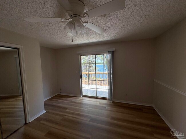 Foto del edificio - 7098 Moran Ln