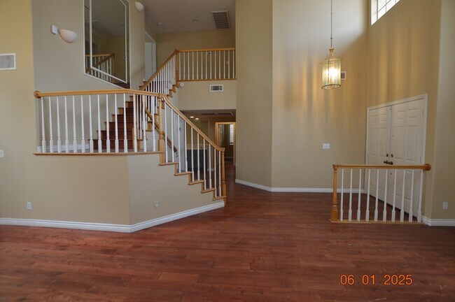 Foto del edificio - 8399 Abita Cir