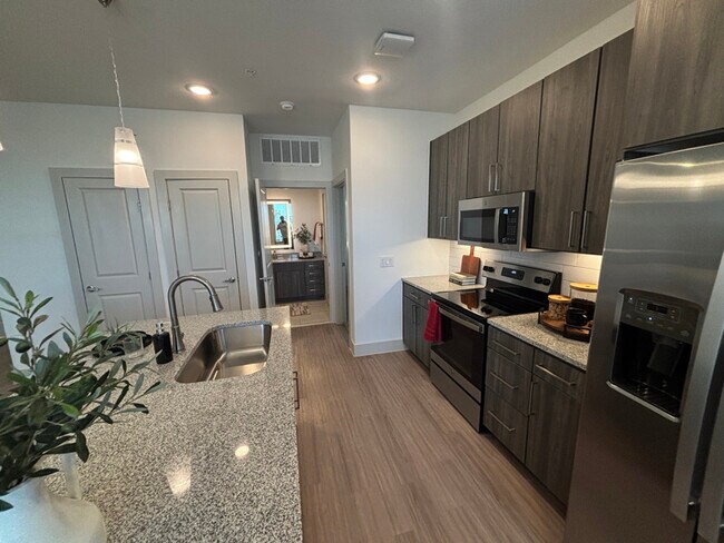 Foto del edificio - 702 Celebration Wy