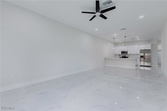 Foto del edificio - 2253 10th Terrace