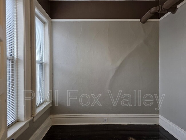 Building Photo - 140 High Ave