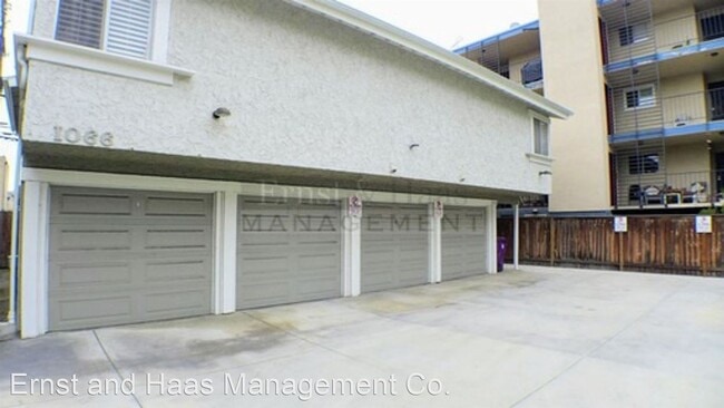 Building Photo - 1 br, 1 bath House - 1066 E. 2nd St. #02