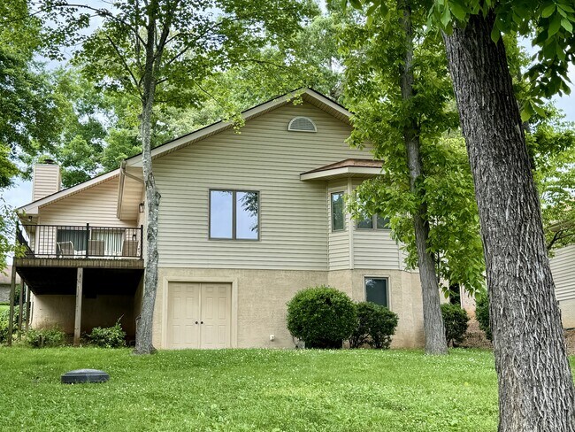 Building Photo - 124 Agoli Way