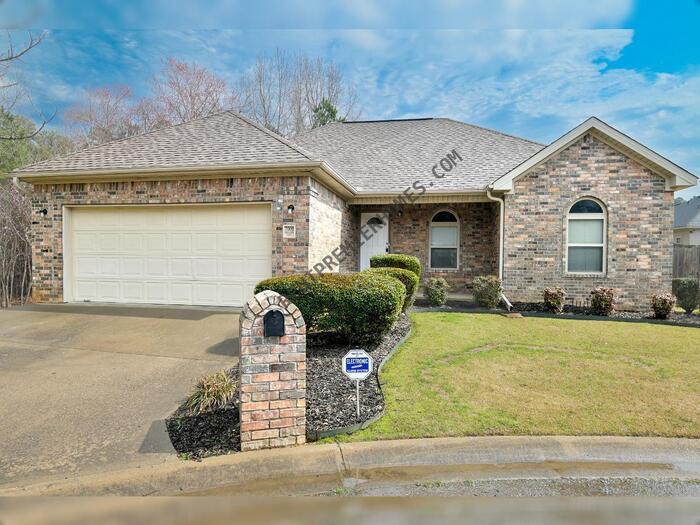 Primary Photo - 7008 Belmont Cove