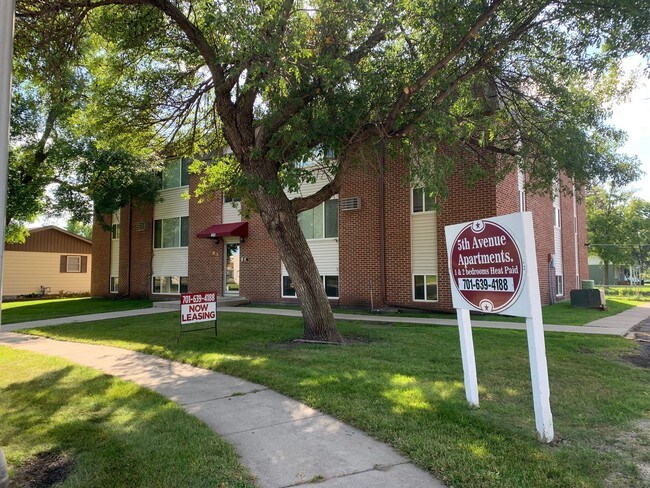 Building Photo - 5th Avenue Apartments