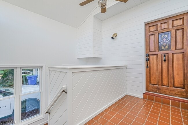 Foto del edificio - 17 Throckmorton Ln