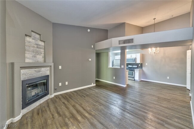 Building Photo - 2120 Ramrod Ave