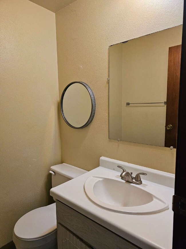 Building Photo - 50% off First Month's Rent!! Spacious 3-Level Home with Garage & Off-Street Parking - Available now!