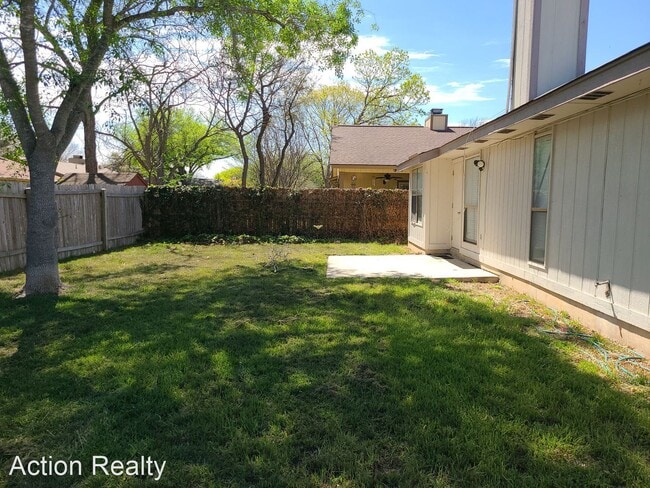 Building Photo - 3 br, 2 bath House - 8806 Timberwalk