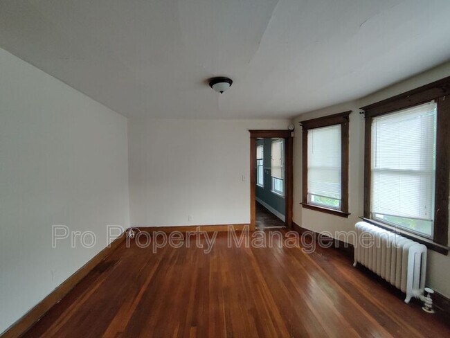 Foto del edificio - 35 Fairfield St