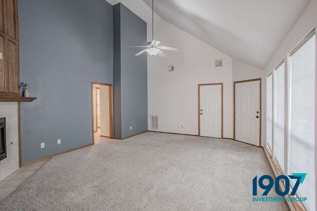 Foto del edificio - 2508 Tyler Ln