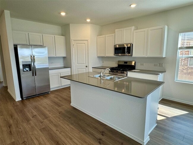 Foto del edificio - 134 Agua Azul Bnd