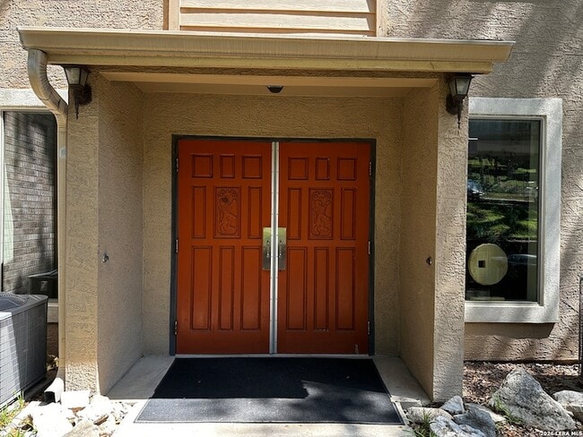 Building Photo - 4111 Medical Dr