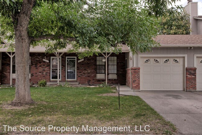 Building Photo - 2 br, 1.5 bath House - 3112 Sumac St