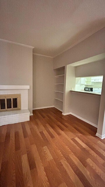 Foto del edificio - 728 Bering Dr