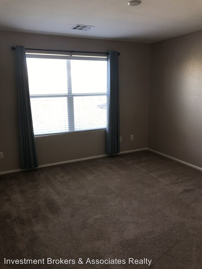 Foto del edificio - 3 br, 2.5 bath House - 7257 Cabarita Ave