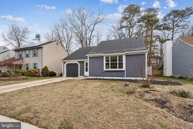 Building Photo - 31 Acorn Ct