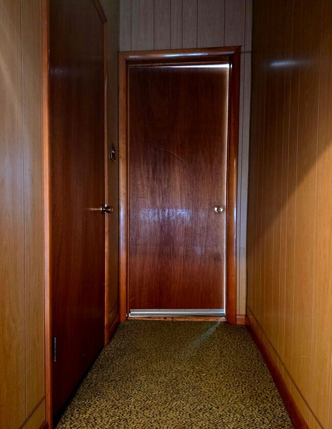 Building Photo - 1122-1124 Seventh Ave