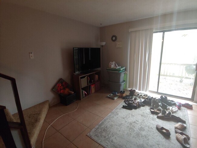 Foto del edificio - 2346 La Rue Ct