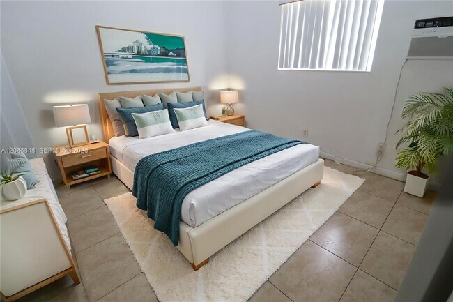 Foto del edificio - 1708 N 16th Ave