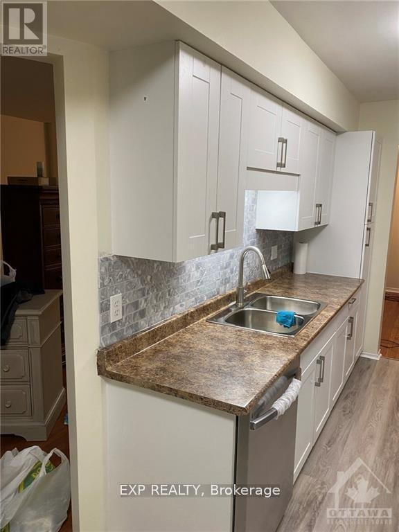 Photo du bâtiment - 278 Stoneway Dr