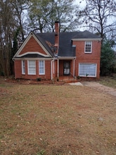 Building Photo - 2026 Bullard St