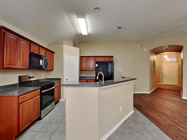 Foto del edificio - 113 N Heritage Oaks Dr