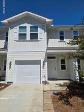 Building Photo - 106 Cascade Ln