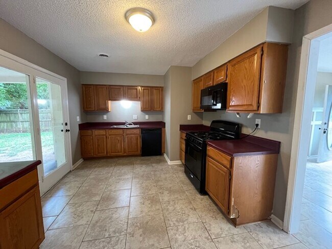 Foto del edificio - Renovated 3 Bedroom 1.5 Bath Home for Rent!!