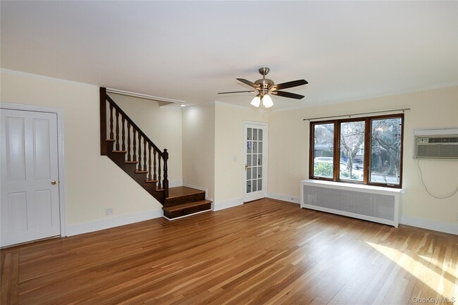 Building Photo - 67-47 Kessel St