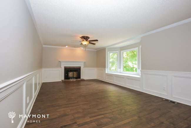 Building Photo - 407 Smoke Rise Dr