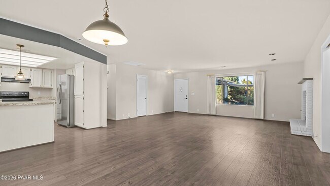 Building Photo - 11113 Cochise Cir