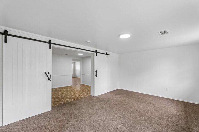 Foto del edificio - 8432 NW 92nd St