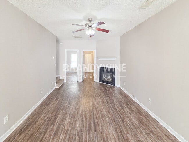 Building Photo - 6523 Grey Fox Way