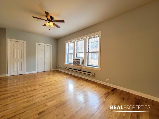 Building Photo - 1 bedroom in CHICAGO IL 60613