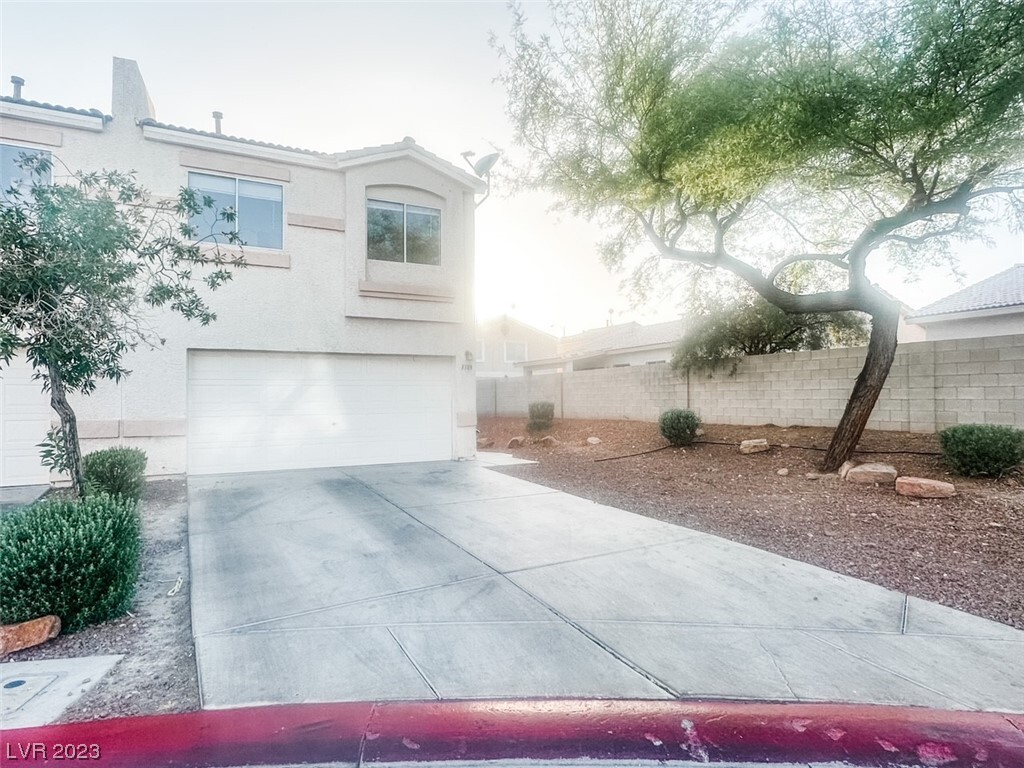 Foto principal - 3389 Cheyenne Gardens Way
