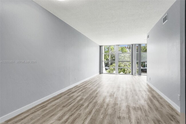 Building Photo - 2000 Atlantic Shores Blvd