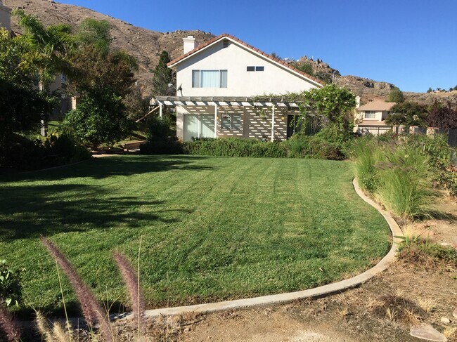 Foto del edificio - 2144 Wild Canyon Dr
