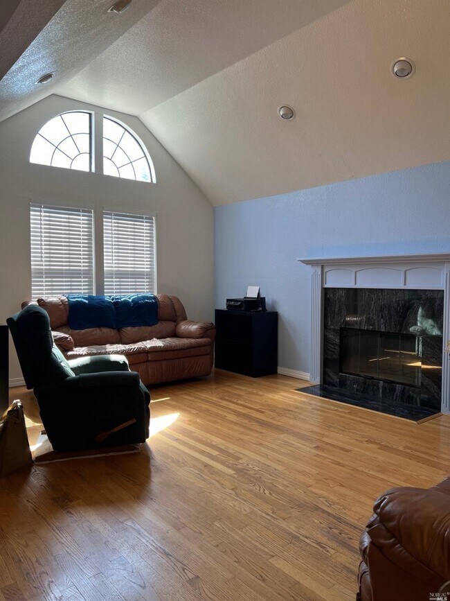 2515 Hardies Ln, Santa Rosa, CA 95403 House Rental in Santa Rosa, CA