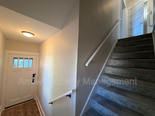 Building Photo - 1459 Plum St