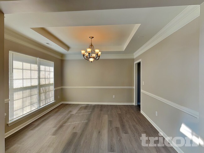 Building Photo - 5801 Crimson Oak Ct