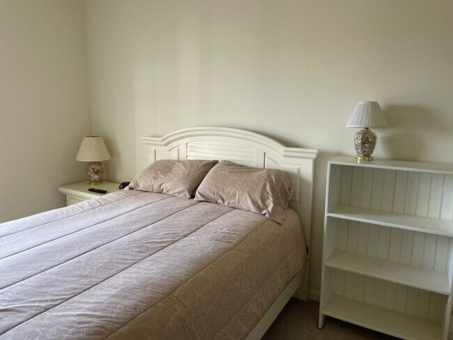 Foto del edificio - Village of 5 Points Condo- where you can walk to everything!