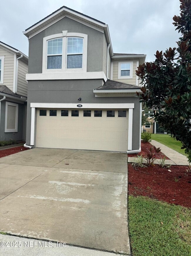 Building Photo - 398 Richmond Dr