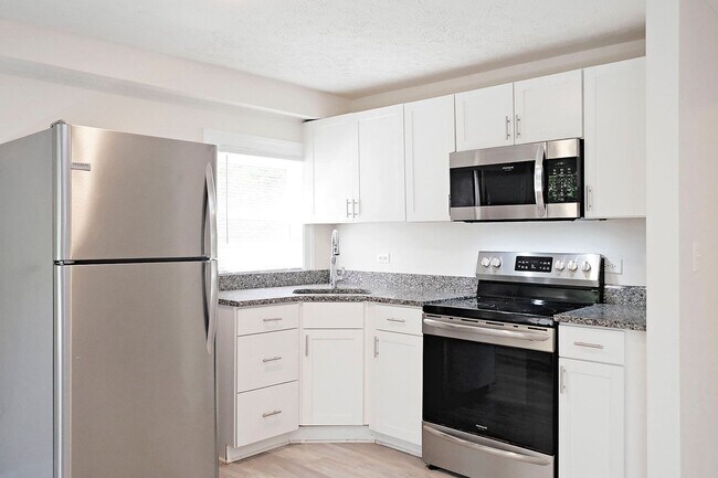 Foto del edificio - Dog-Friendly Apartment Near UVA & Downtown