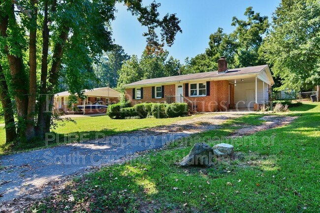 Foto del edificio - 114 Hollybrook Dr