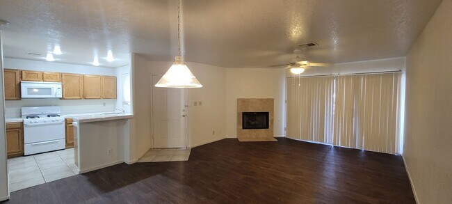 Foto del edificio - Vacation Lifestyle 2 bedroom first flor