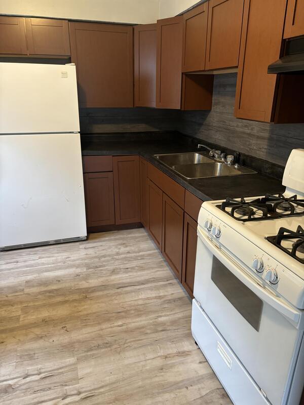 Building Photo - 2148 E Adams St