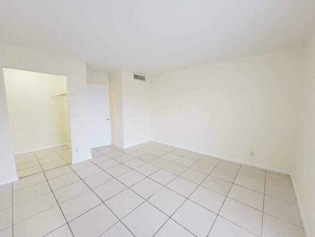 Foto del edificio - 1500 N Congress Ave