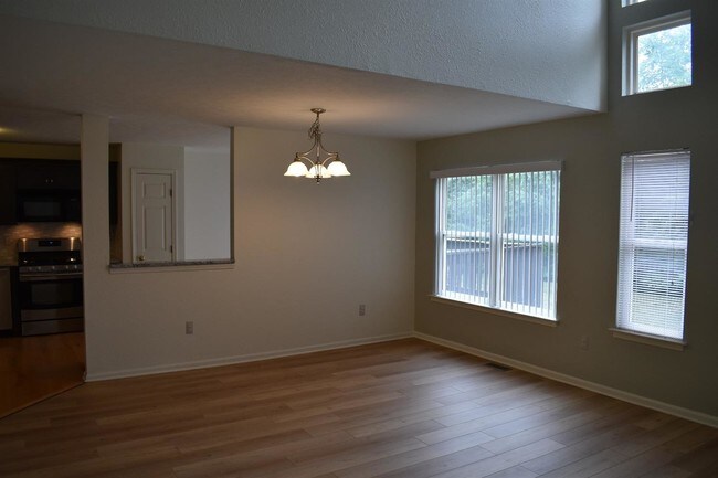 Foto del edificio - 3535 Meadow Grove Trail