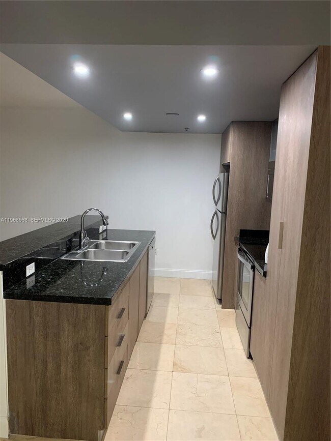 Foto del edificio - 1401 SW 22nd St